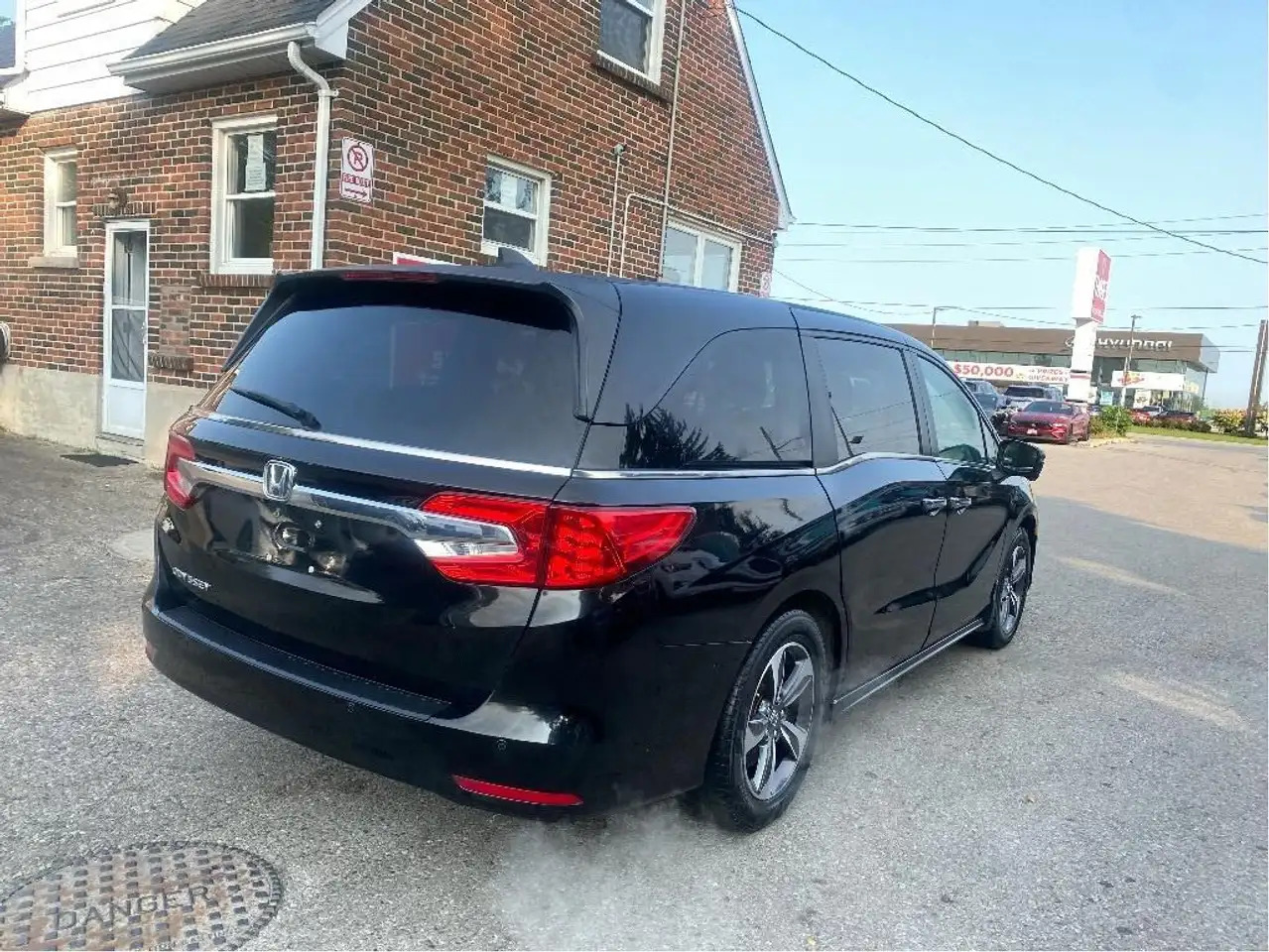 Honda Odyssey снимка Honda Odyssey