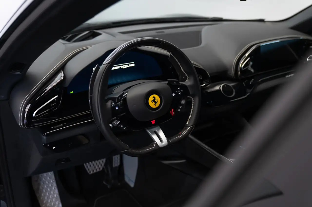 Ferrari Purosangue снимка Ferrari Purosangue