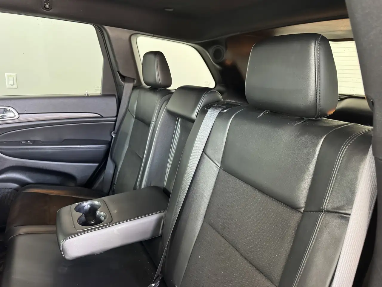 Jeep Grand Cherokee photo Jeep Grand Cherokee