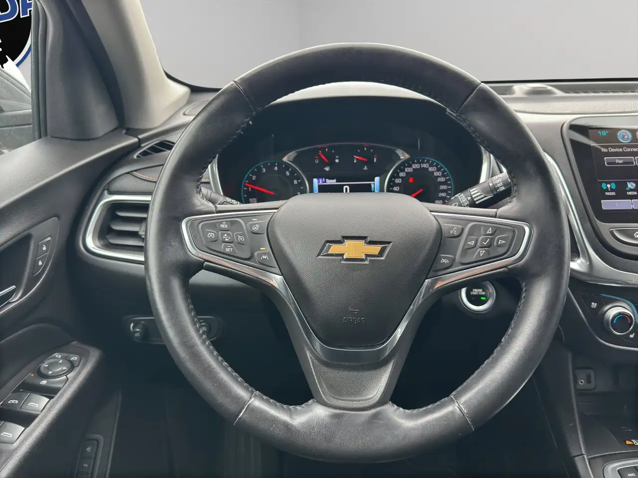 Chevrolet Equinox photo Chevrolet Equinox