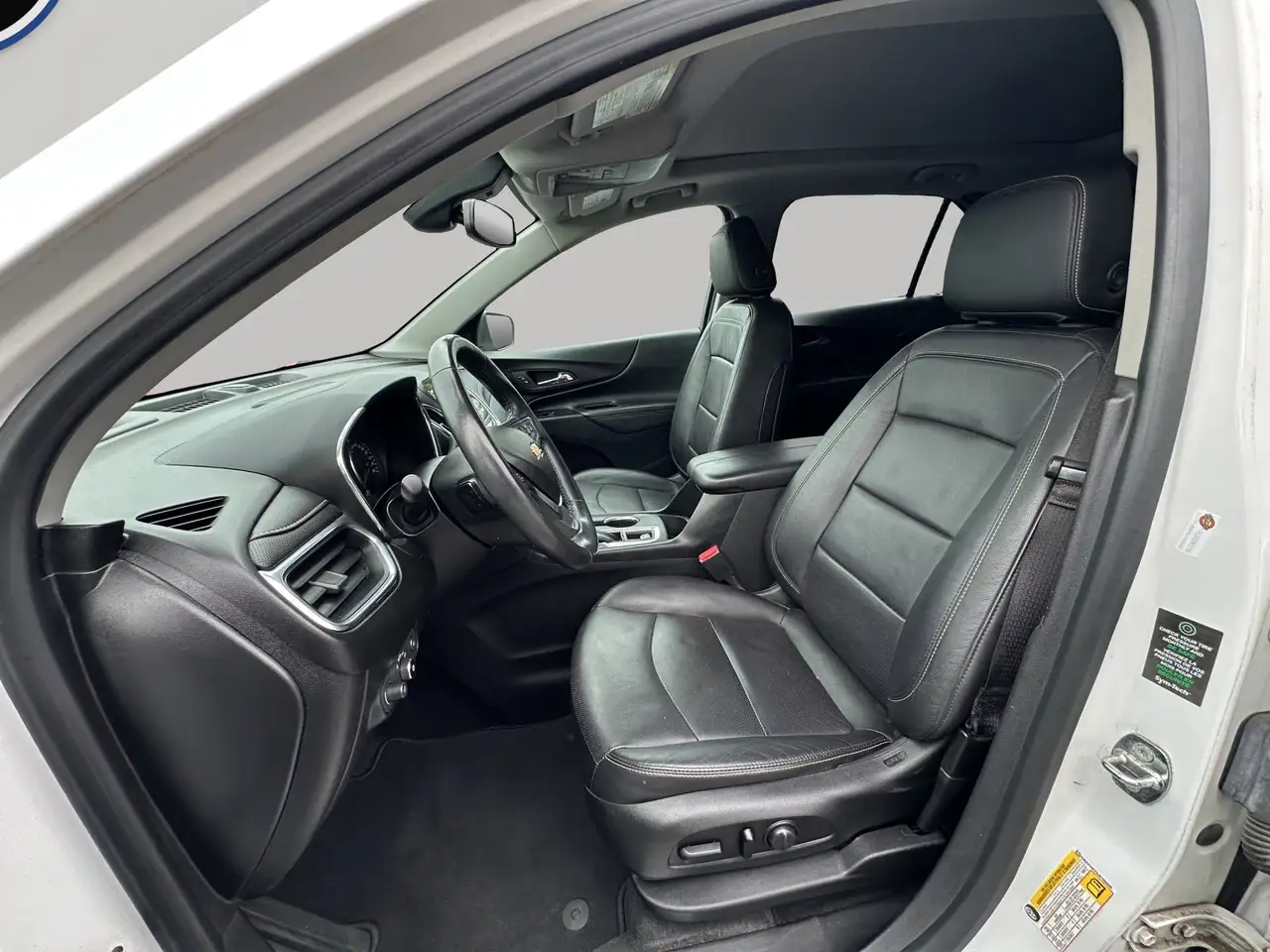 Chevrolet Equinox photo Chevrolet Equinox