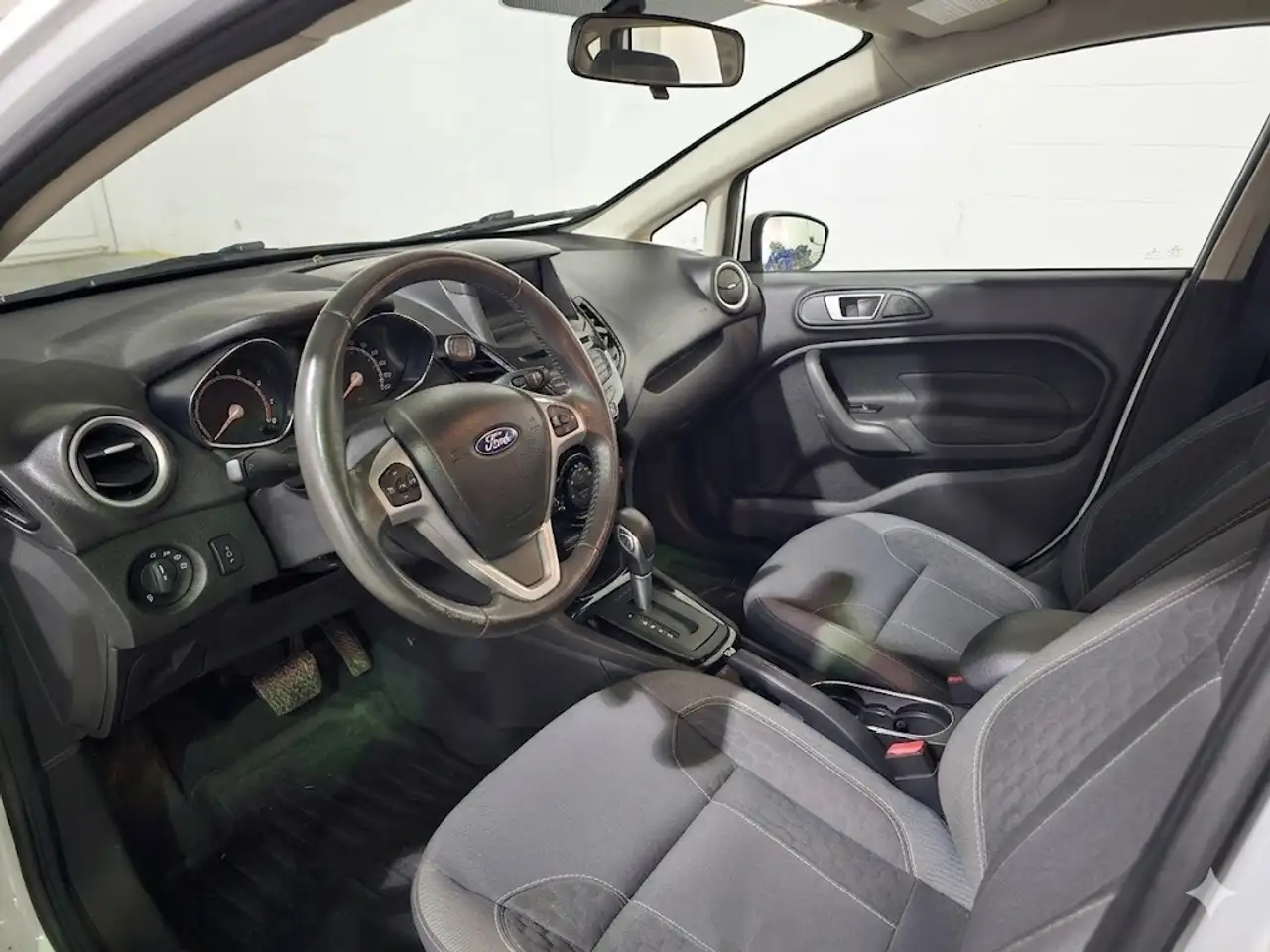 Ford Fiesta photo Ford Fiesta