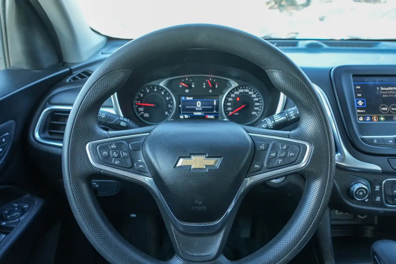 Chevrolet Equinox снимка Chevrolet Equinox