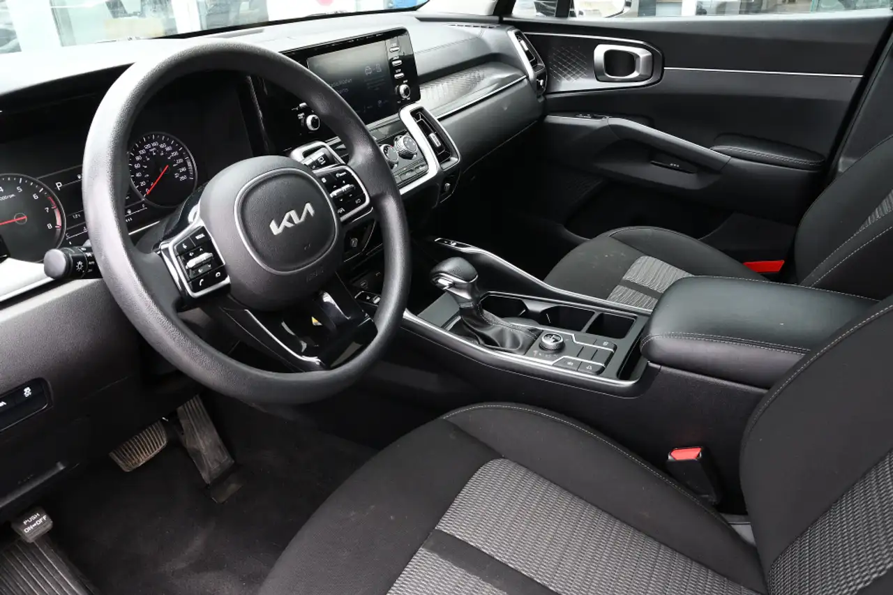 Kia Sorento photo Kia Sorento