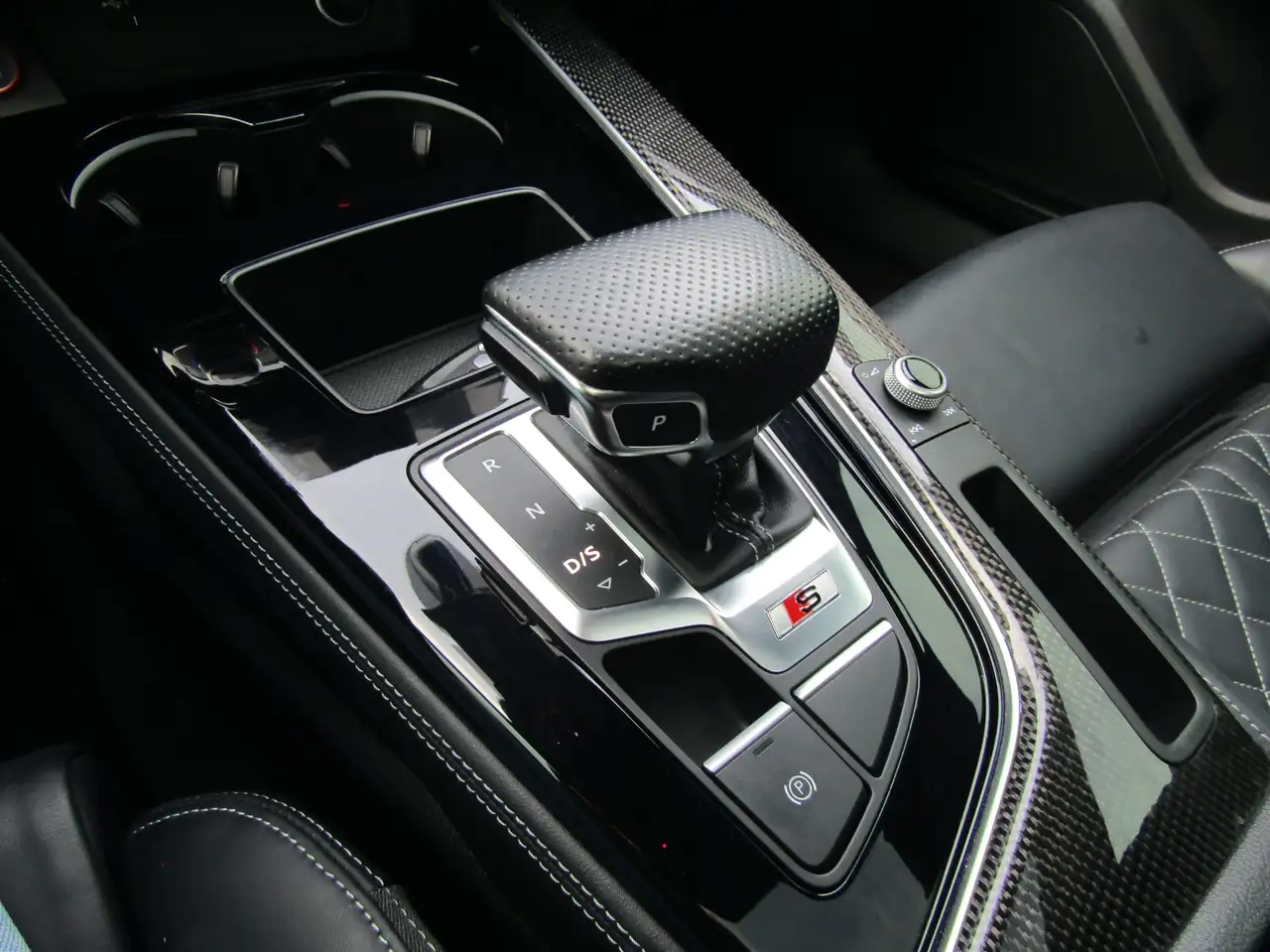 Audi S5 снимка Audi S5