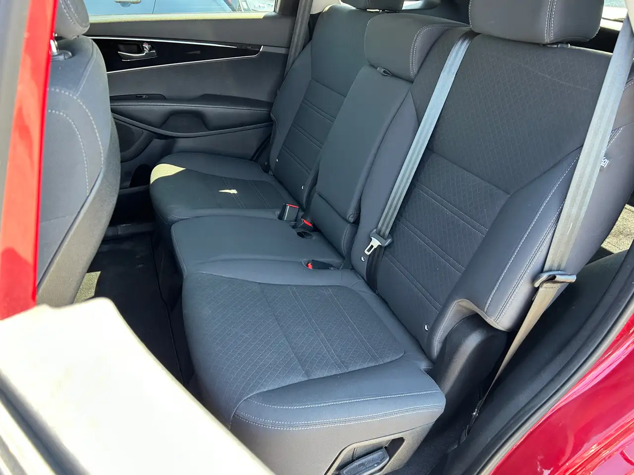 Kia Sorento снимка Kia Sorento