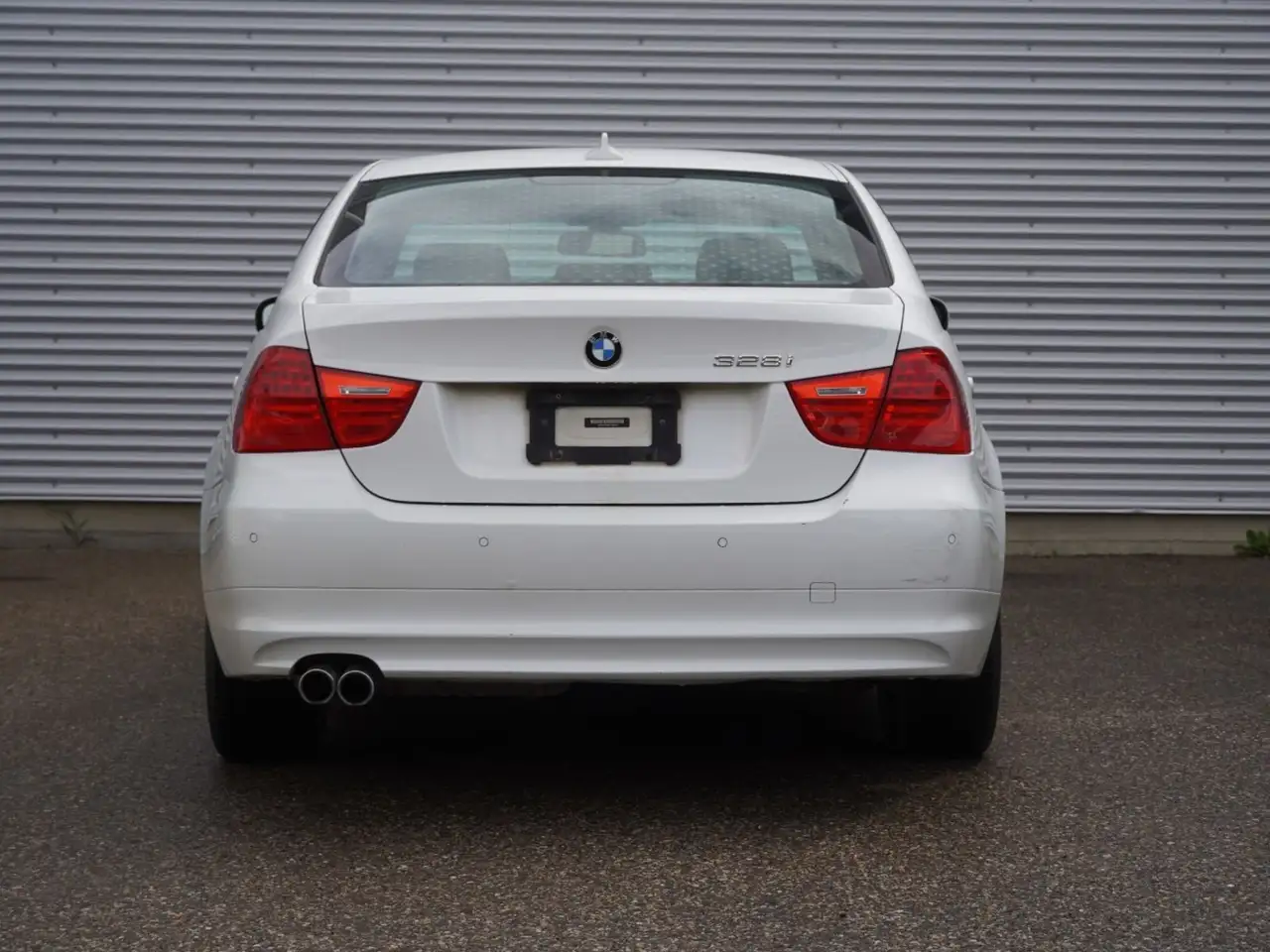 BMW 3 Series photo BMW 3 Series