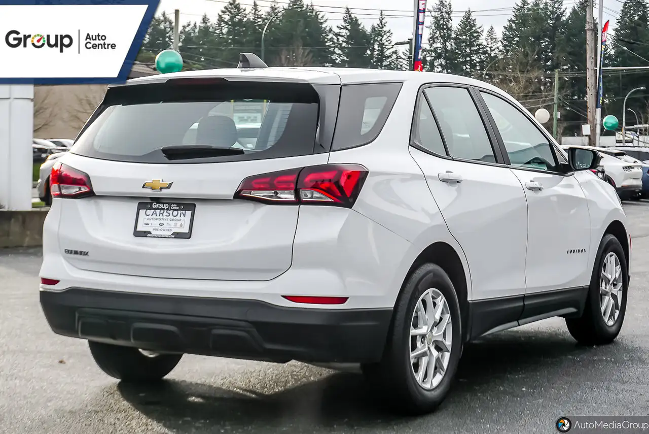Chevrolet Equinox photo Chevrolet Equinox