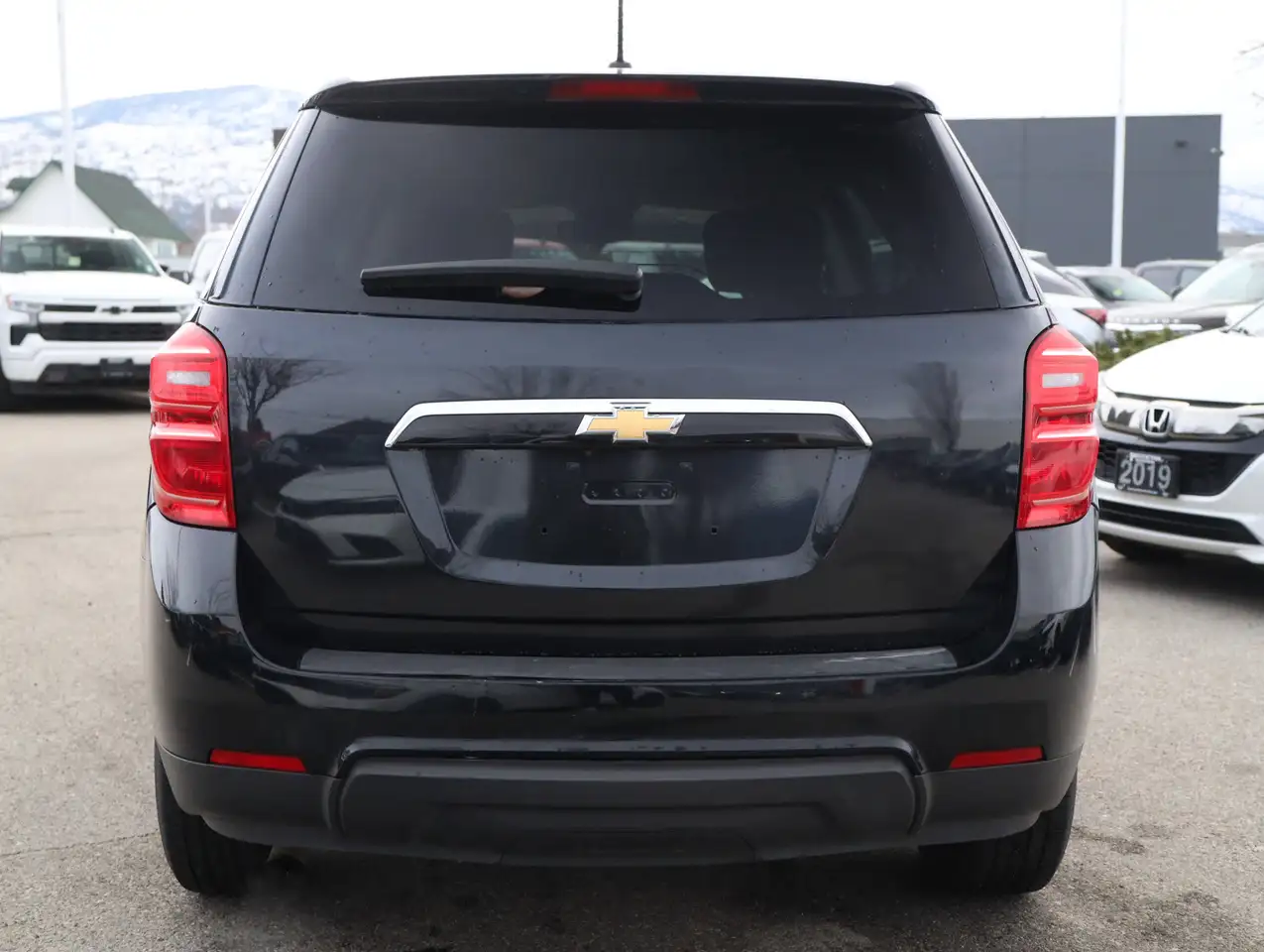Chevrolet Equinox снимка Chevrolet Equinox