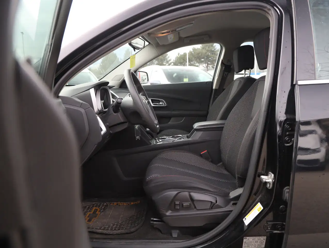 Chevrolet Equinox снимка Chevrolet Equinox