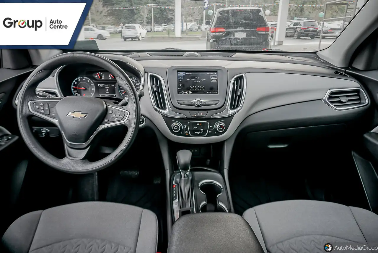 Chevrolet Equinox photo Chevrolet Equinox