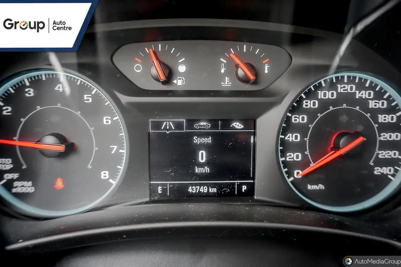 Chevrolet Equinox photo Chevrolet Equinox