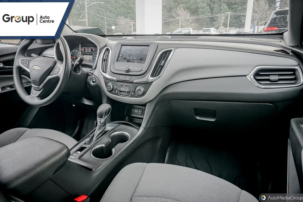 Chevrolet Equinox photo Chevrolet Equinox