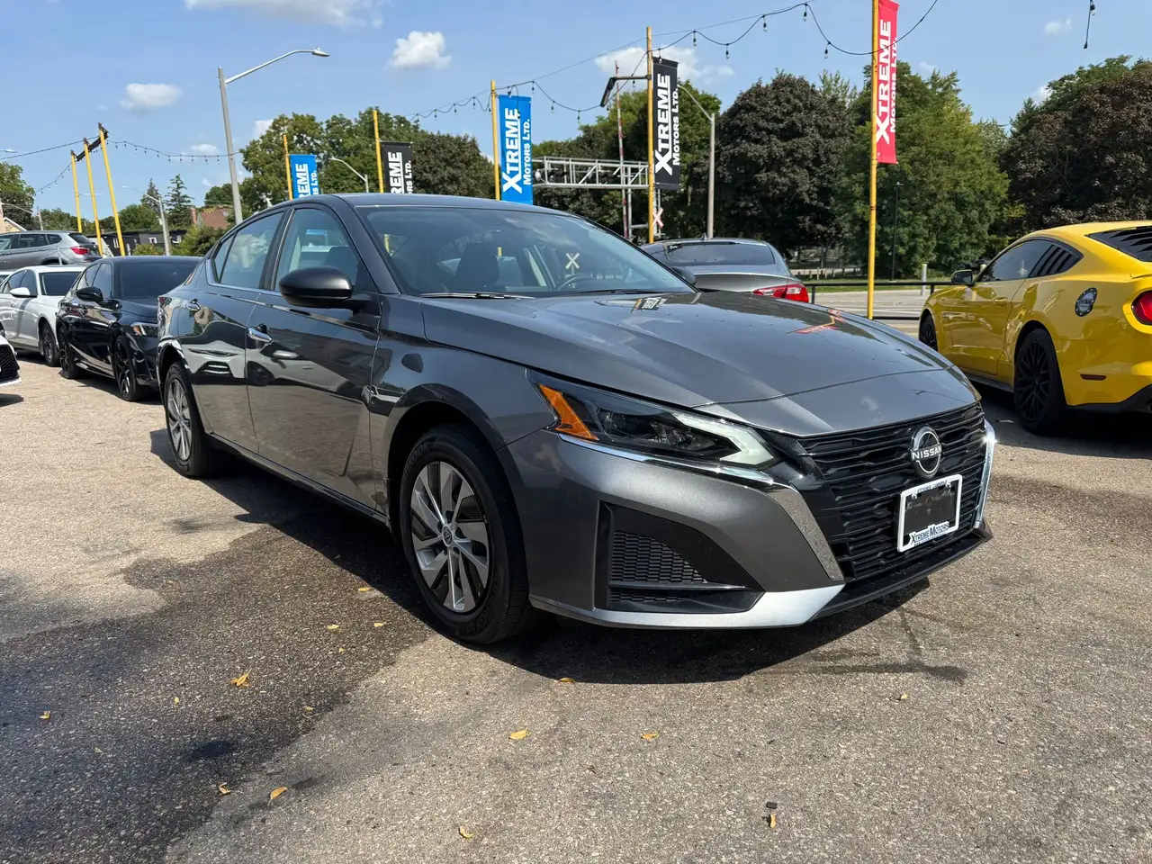Nissan Altima снимка Nissan Altima