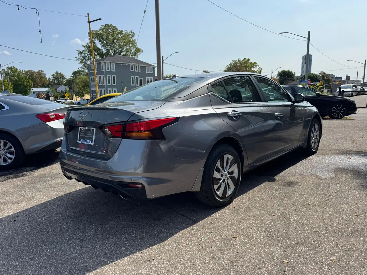 Nissan Altima снимка Nissan Altima