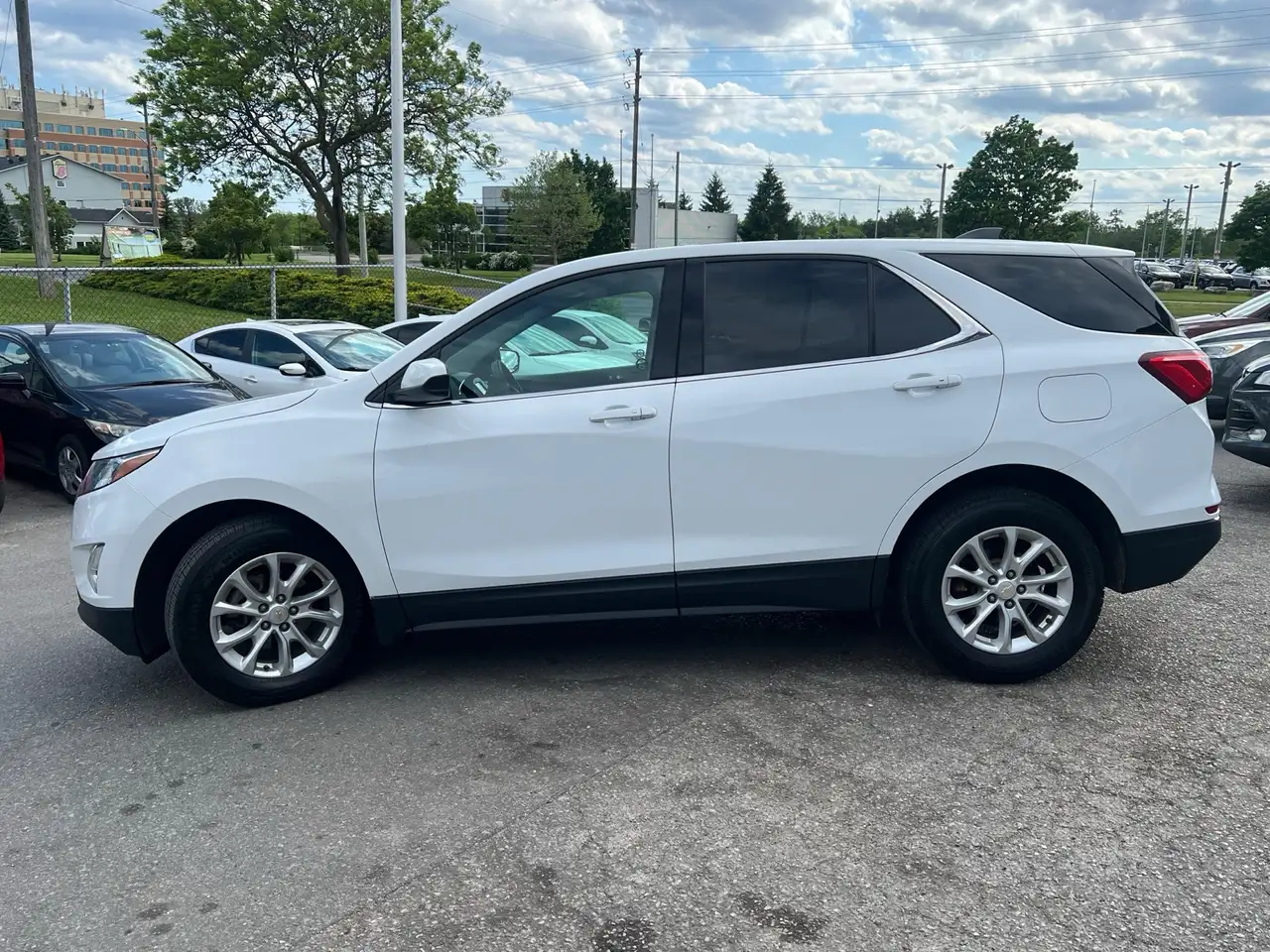 Chevrolet Equinox photo Chevrolet Equinox
