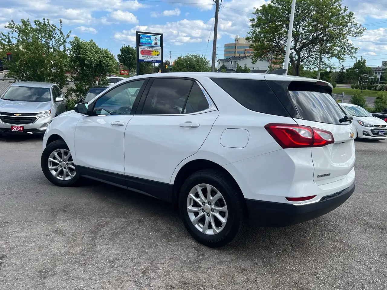 Chevrolet Equinox photo Chevrolet Equinox
