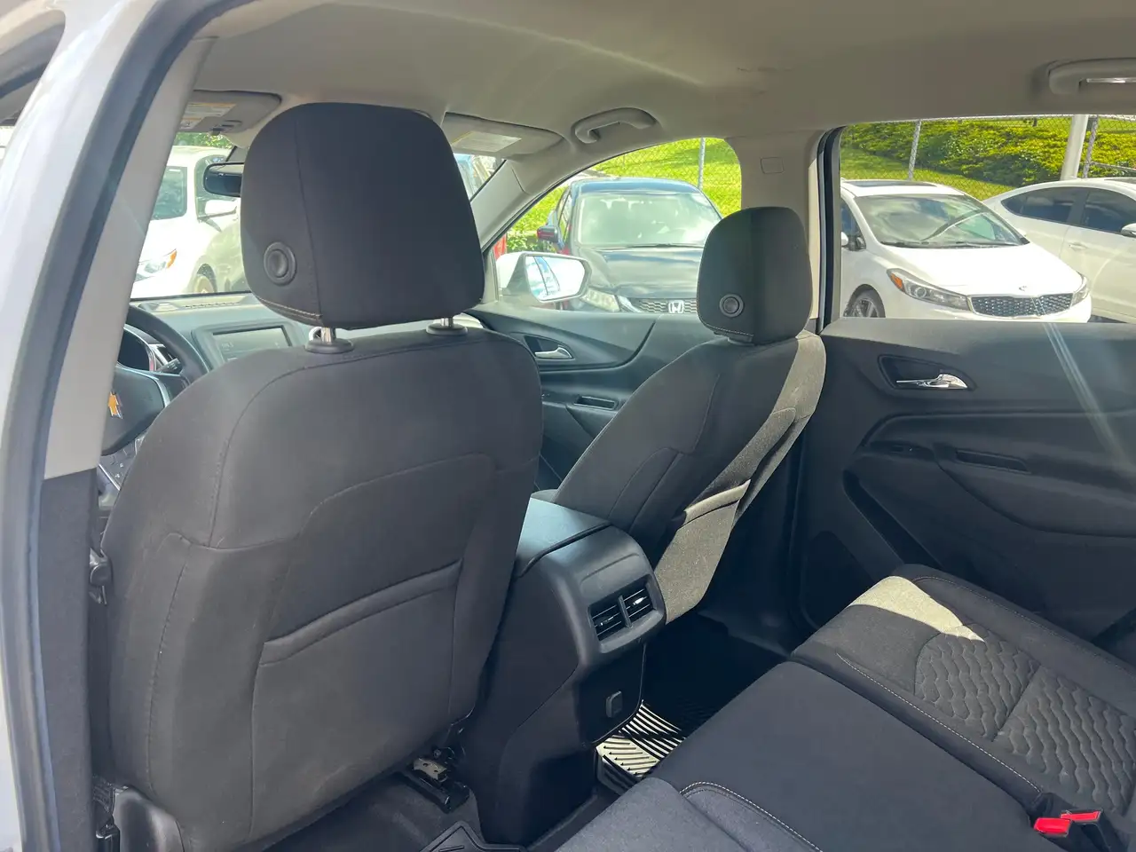 Chevrolet Equinox photo Chevrolet Equinox