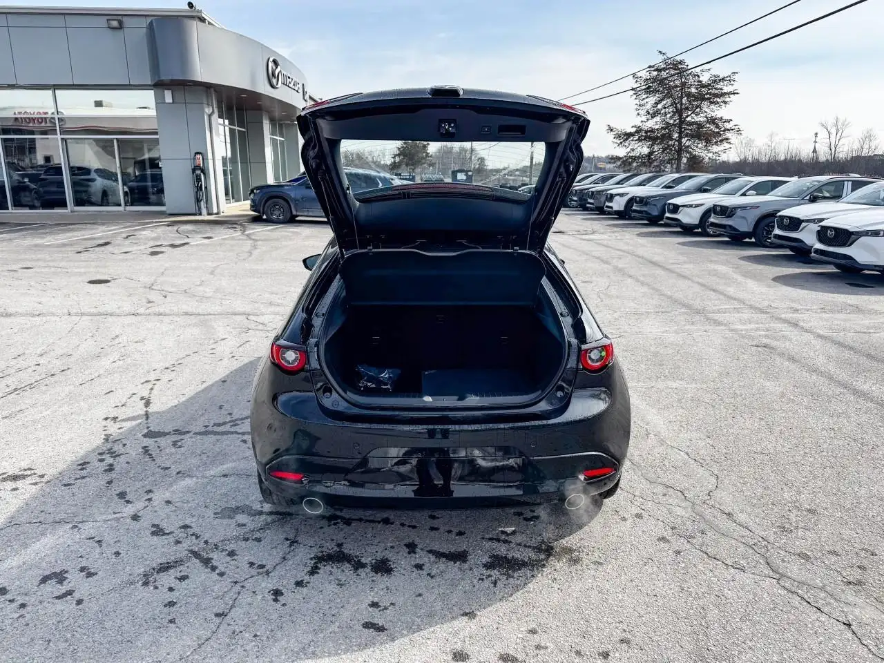 Mazda 3 снимка Mazda 3