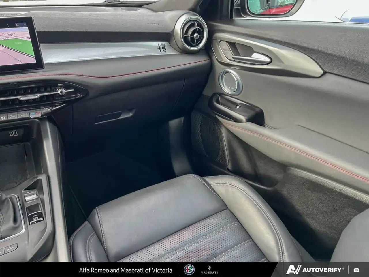 Alfa Romeo Tonale photo Alfa Romeo Tonale