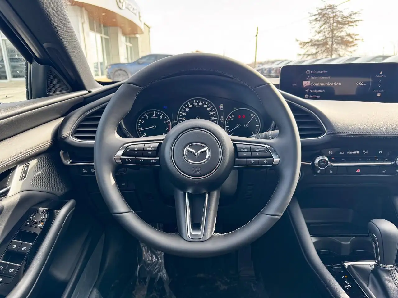 Mazda 3 снимка Mazda 3