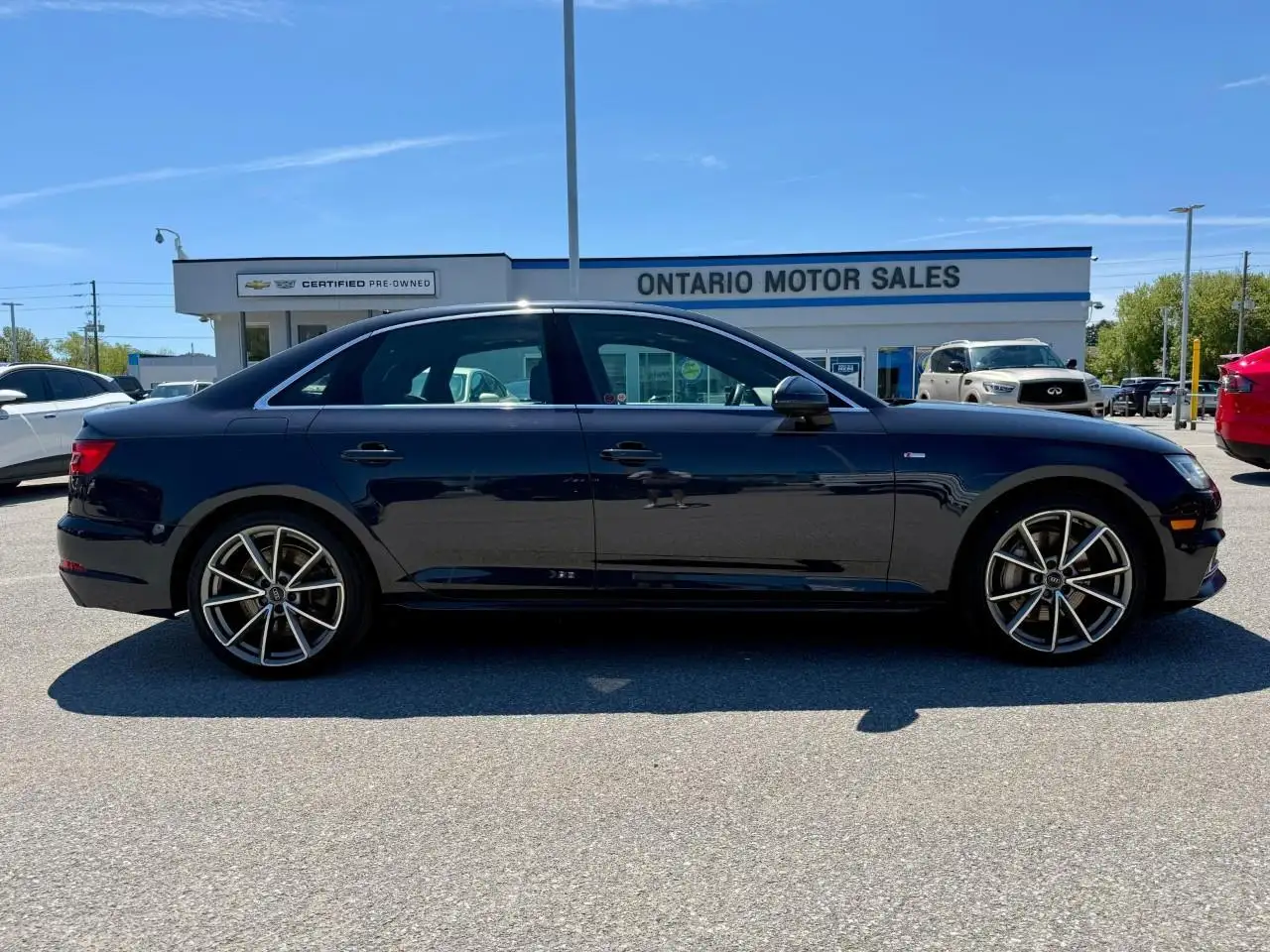 Audi A4 photo Audi A4