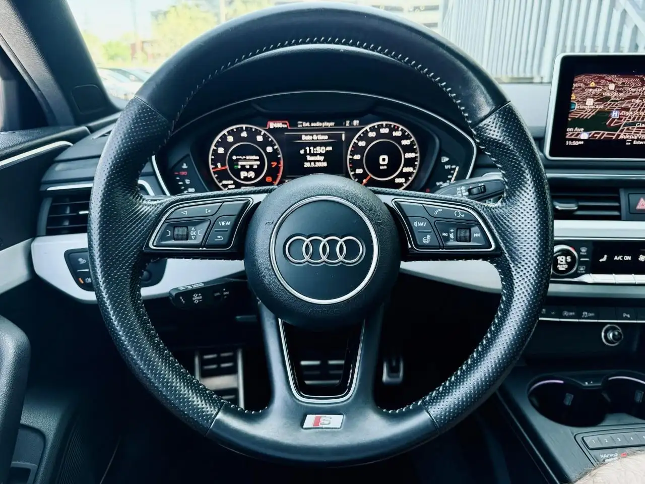 Audi A4 photo Audi A4