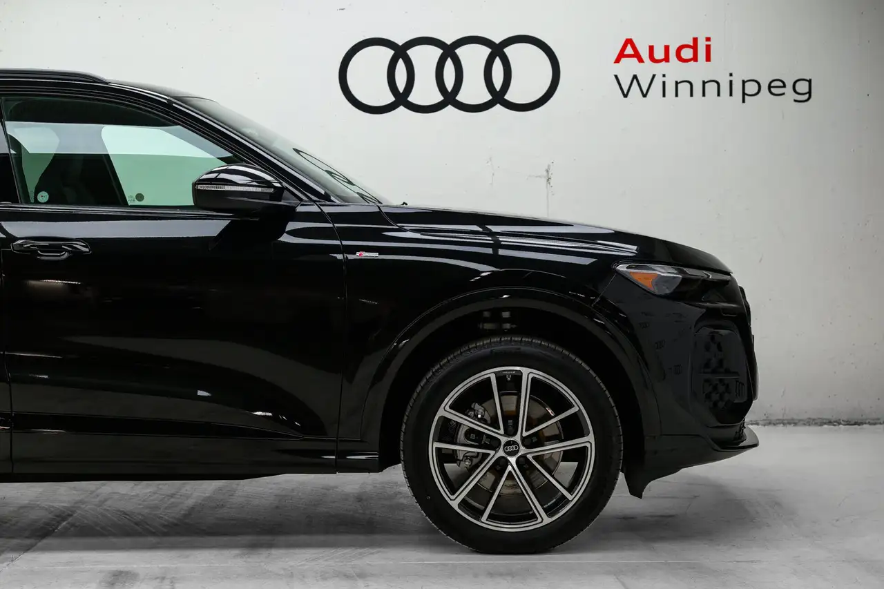 Audi Q5 photo Audi Q5