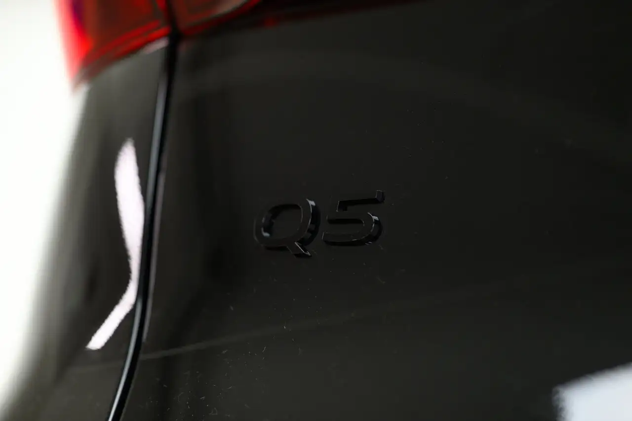 Audi Q5 photo Audi Q5