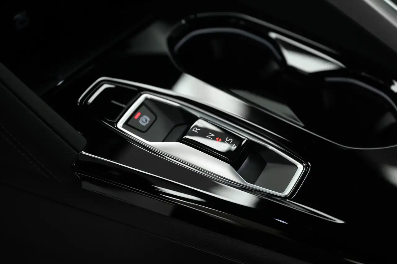 Audi Q5 photo Audi Q5