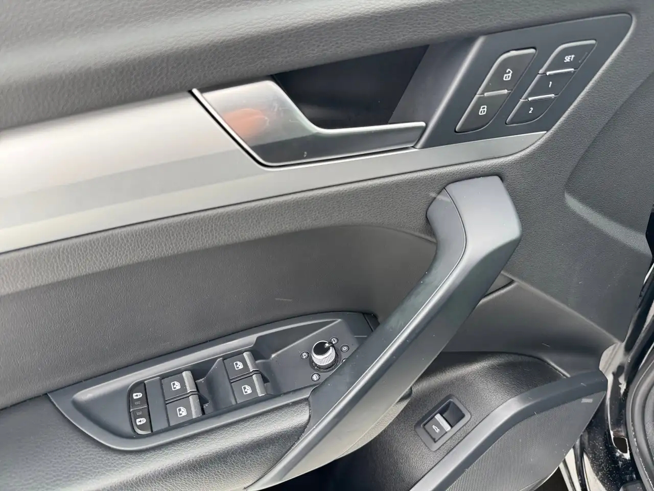 Audi Q5 photo Audi Q5