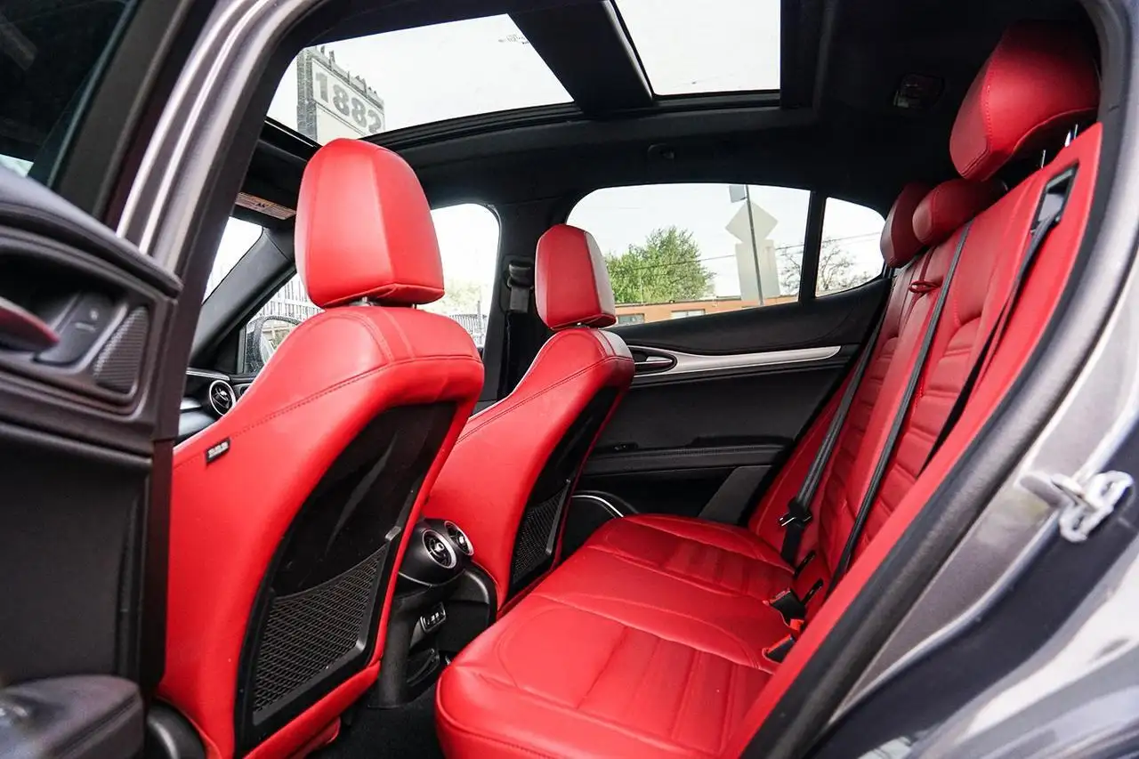 Alfa Romeo Stelvio fotografie Alfa Romeo Stelvio