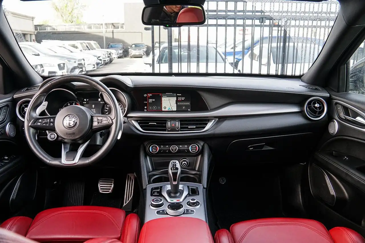 Alfa Romeo Stelvio fotografie Alfa Romeo Stelvio