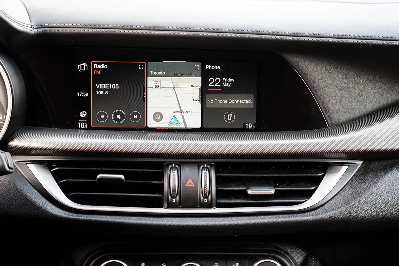Alfa Romeo Stelvio fotografie Alfa Romeo Stelvio