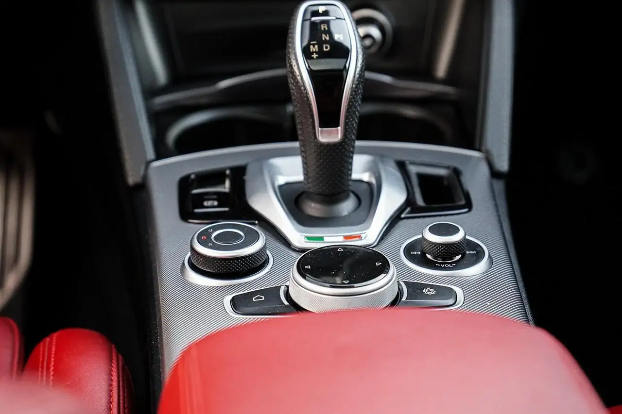 Alfa Romeo Stelvio fotografie Alfa Romeo Stelvio