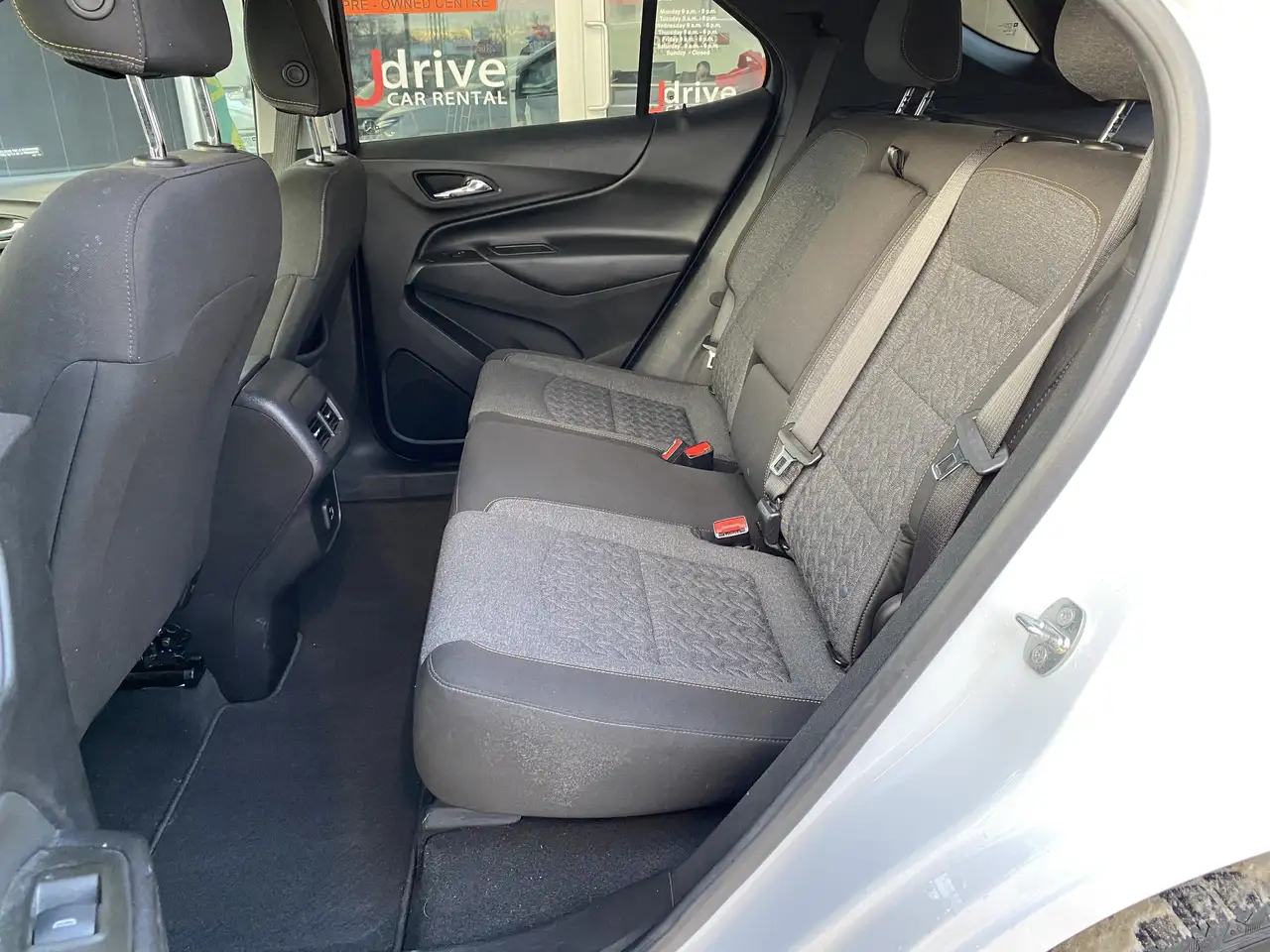 Chevrolet Equinox photo Chevrolet Equinox