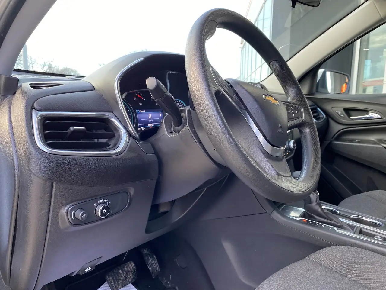 Chevrolet Equinox photo Chevrolet Equinox
