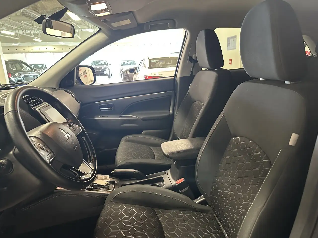 Mitsubishi RVR photo Mitsubishi RVR