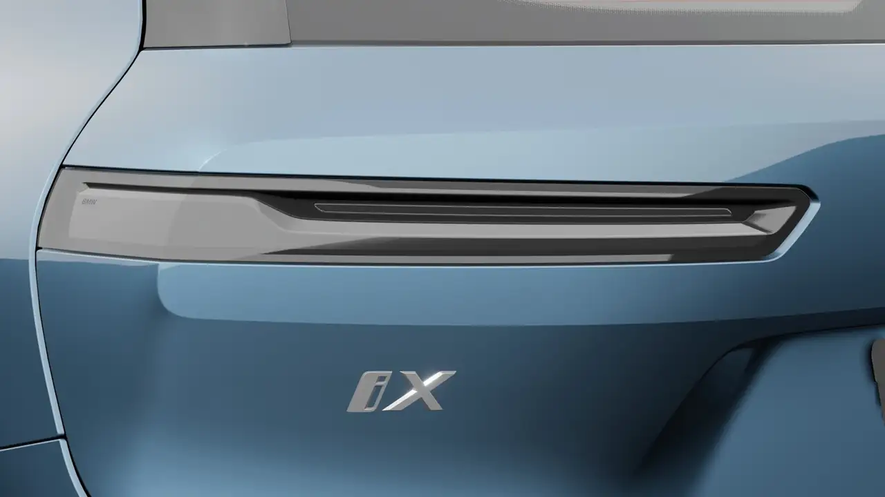 BMW iX снимка BMW iX