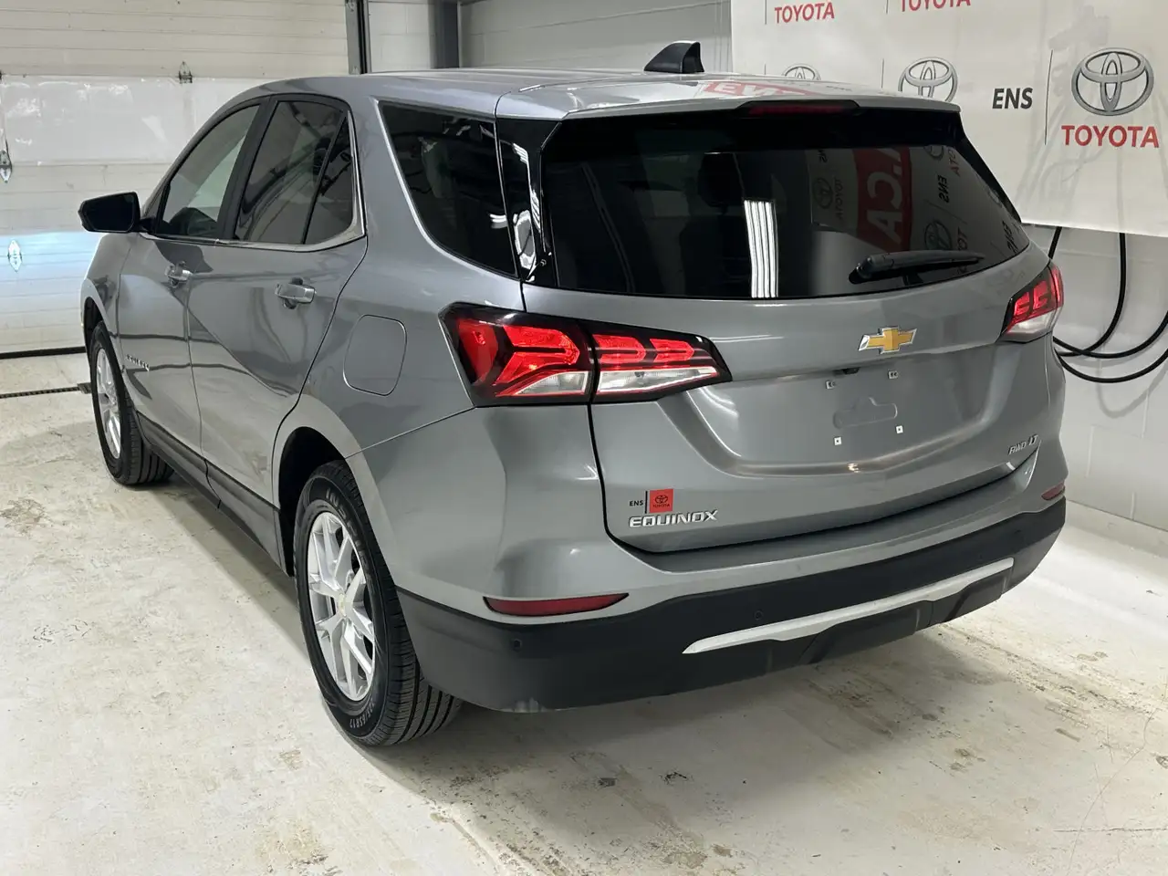 Chevrolet Equinox снимка Chevrolet Equinox