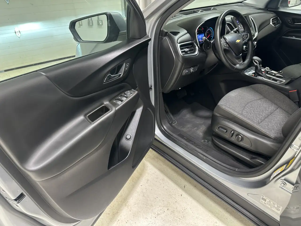 Chevrolet Equinox снимка Chevrolet Equinox