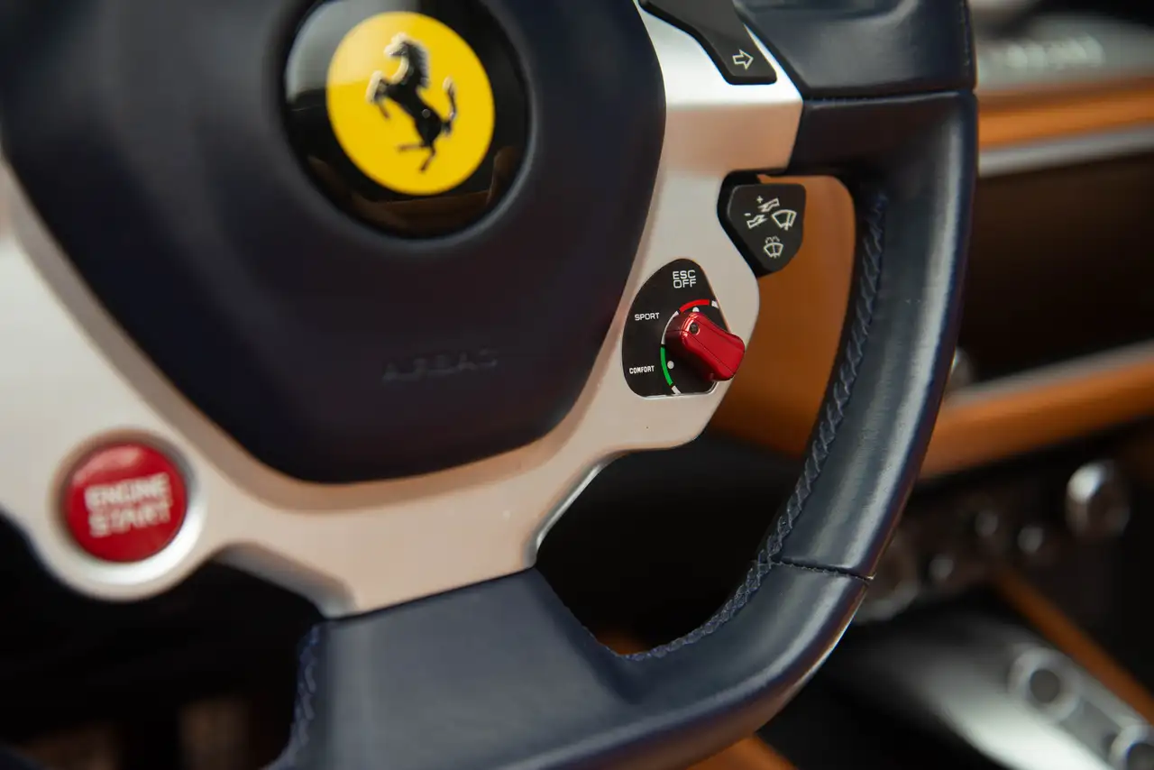 Ferrari California photo Ferrari California