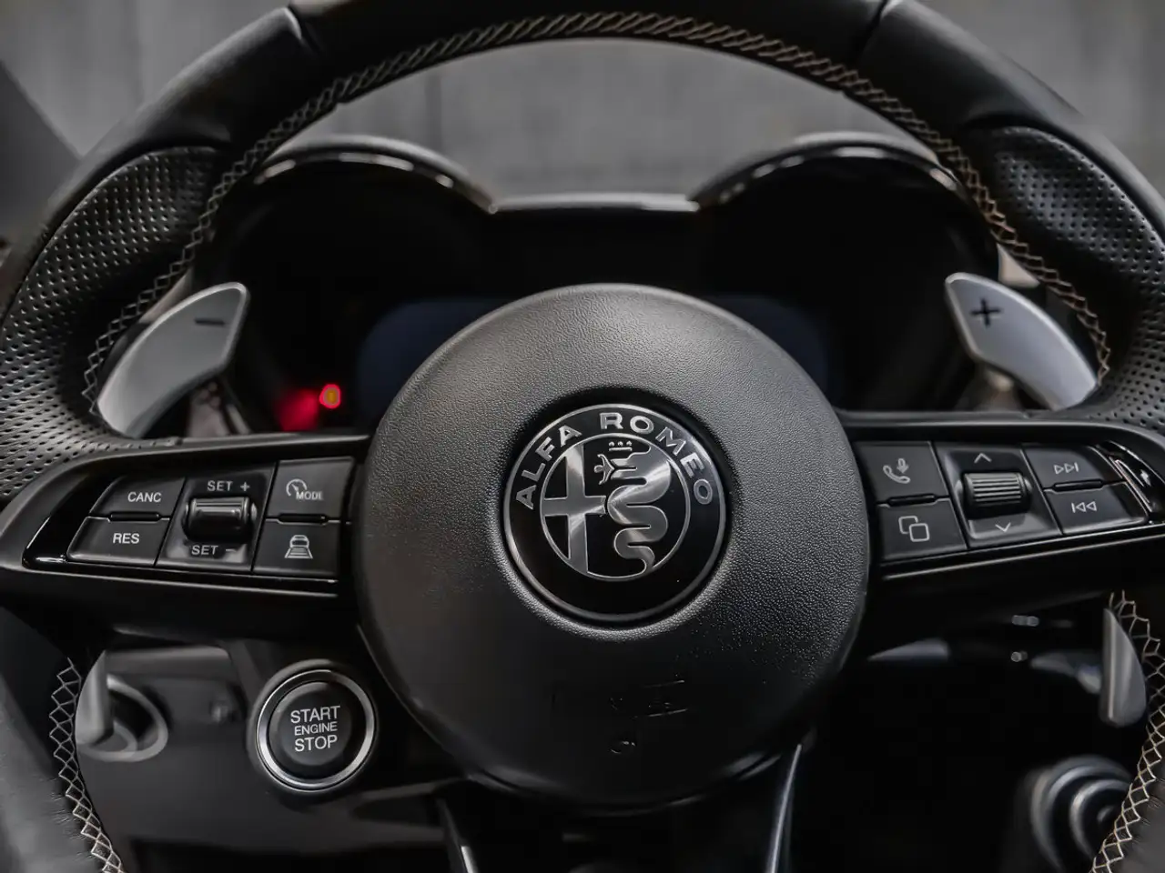 Alfa Romeo Tonale photo Alfa Romeo Tonale