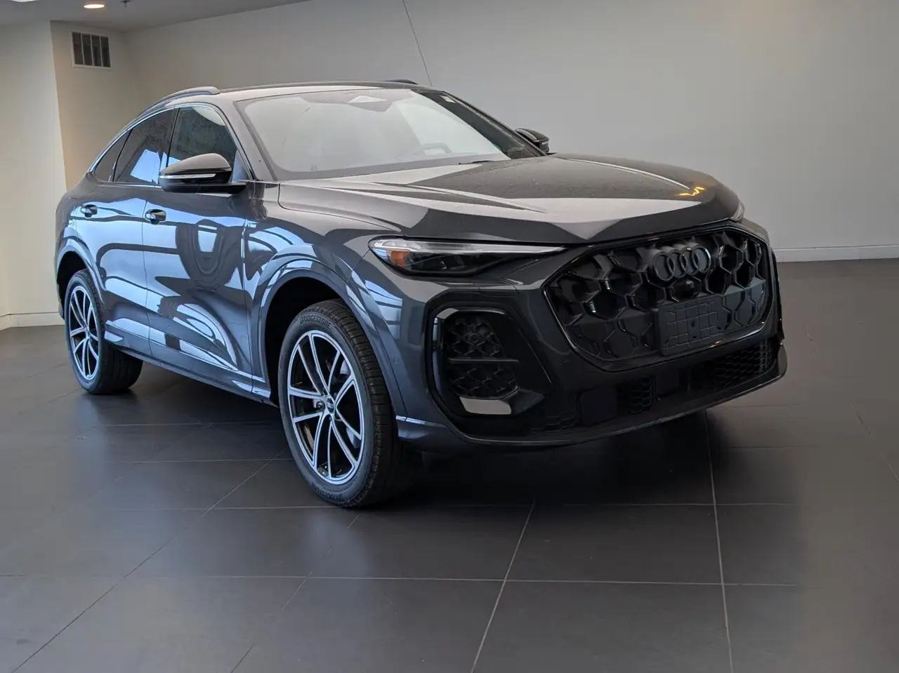 2026 Audi Q5 снимка 2026 Audi Q5