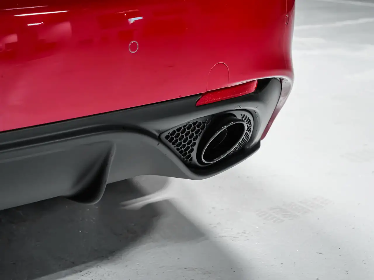 Alfa Romeo Giulia снимка Alfa Romeo Giulia