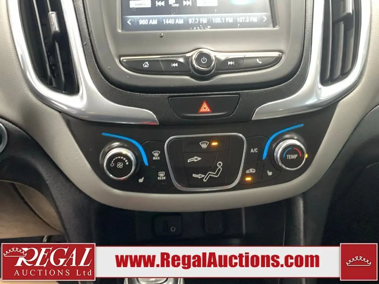 Chevrolet Equinox photo Chevrolet Equinox