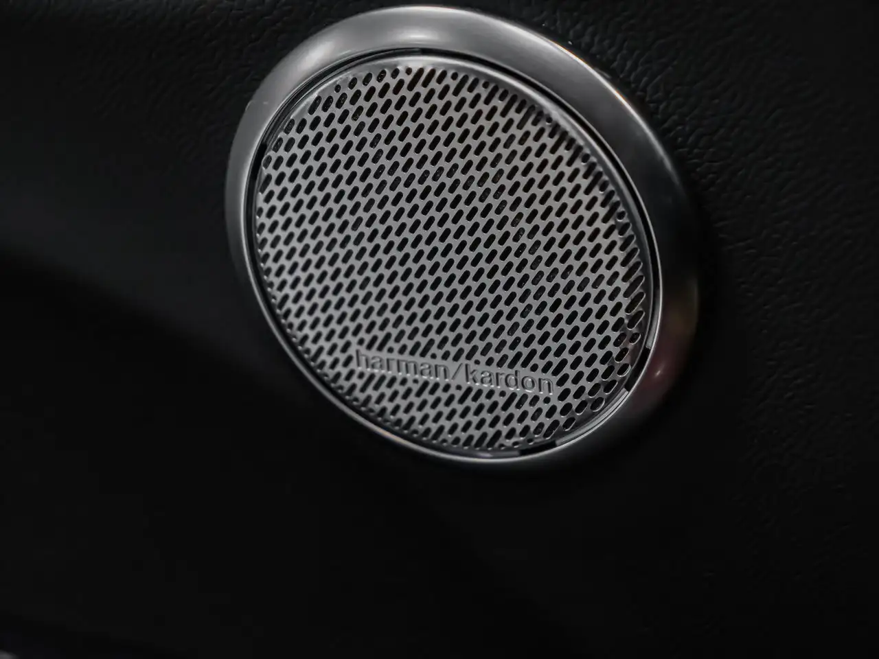 Alfa Romeo Giulia снимка Alfa Romeo Giulia