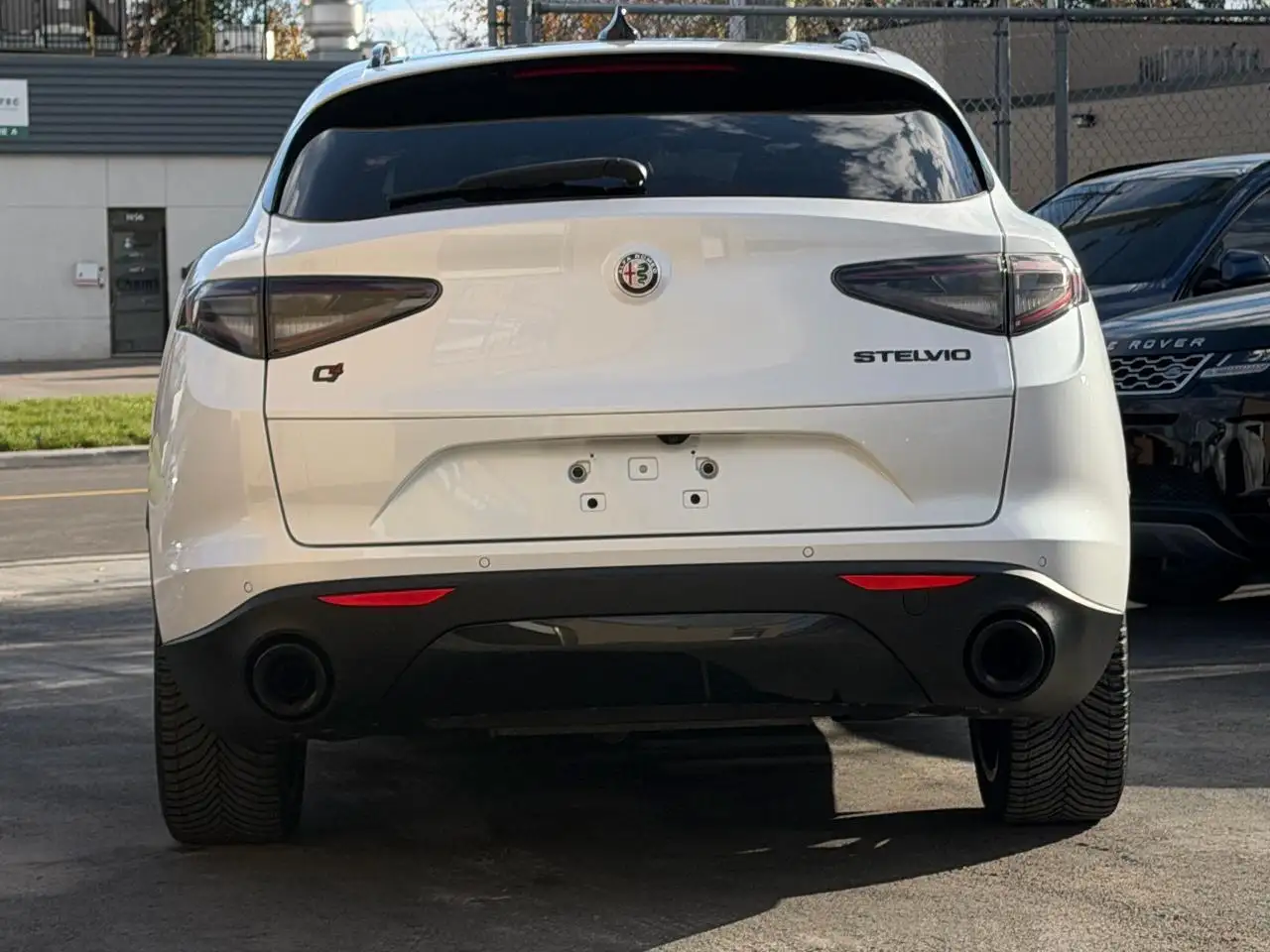 Alfa Romeo Stelvio снимка Alfa Romeo Stelvio