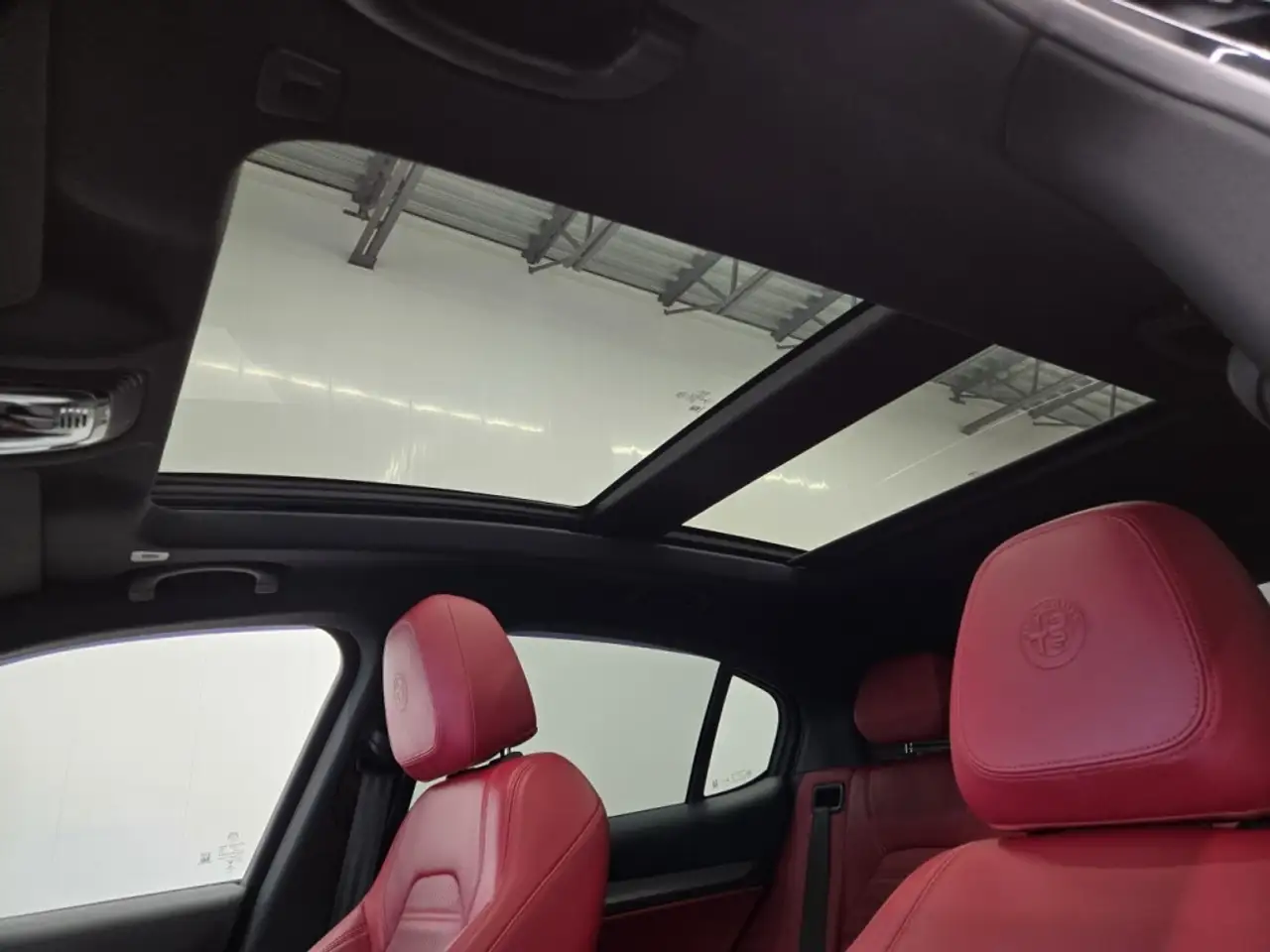 Alfa Romeo Stelvio fotografie Alfa Romeo Stelvio