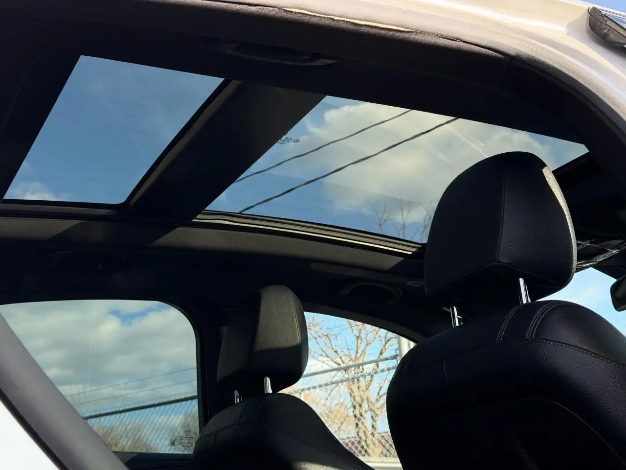 Alfa Romeo Stelvio снимка Alfa Romeo Stelvio